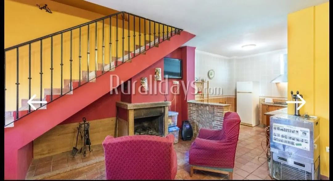 Casa Rural Los Alcaidejos Con Piscina Malaga Holiday home